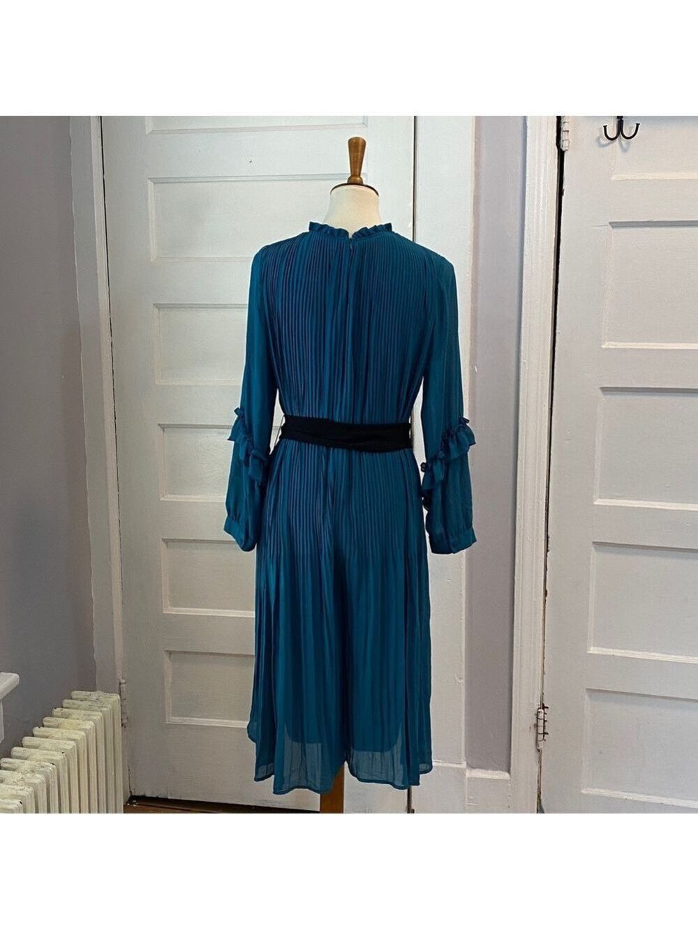 NWT Zara Teal Pleated Jumpsuit - Belted, Size L - Picture 9 of 16